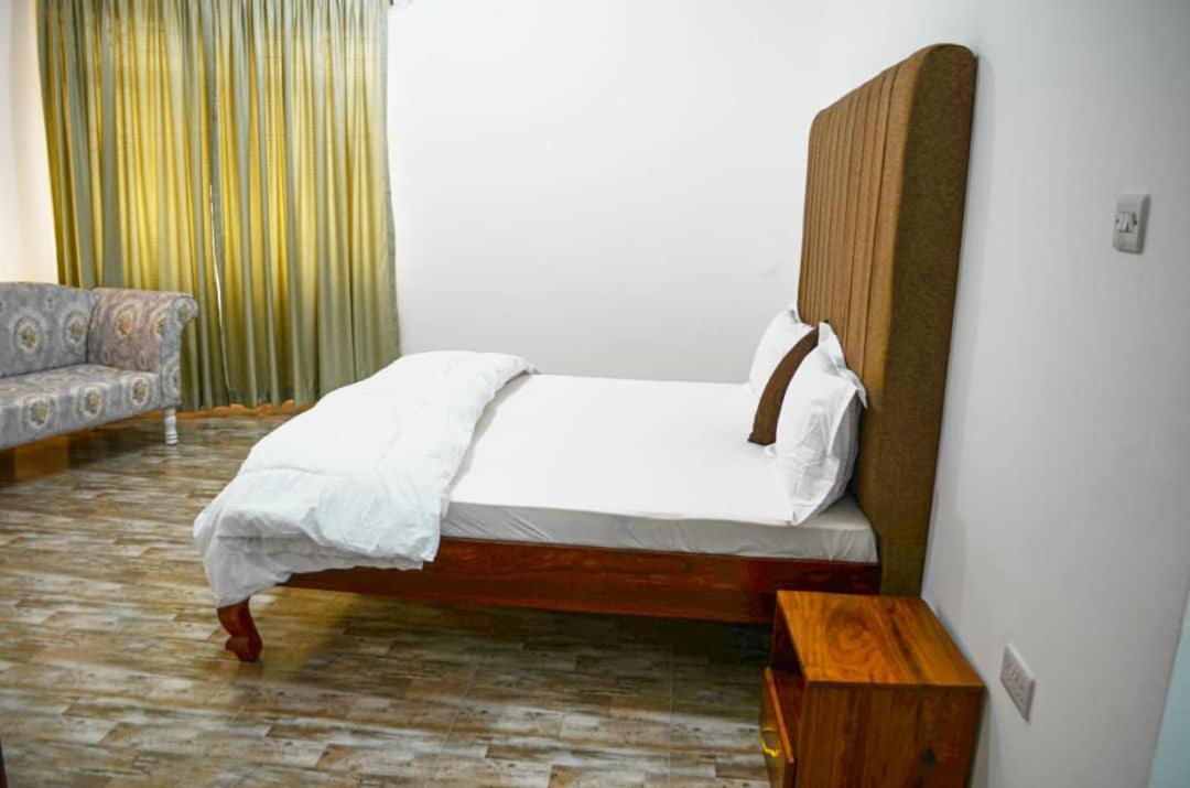 Liwa Apartment *